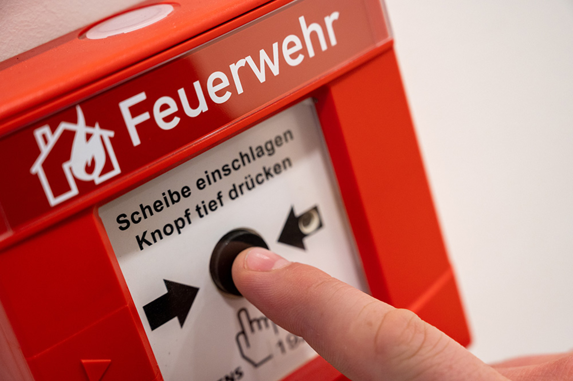 Brandmelde­anlagen bei Muster Elektro in Musterstadt